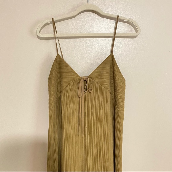 ZARA Khaki Green Pleated Maxi Dress size Small - Picture 4 of 10